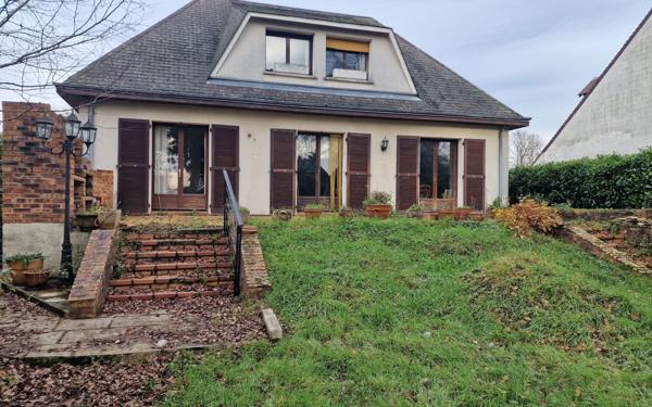 Maison à vendre    5 pièces • 127 m2 Fleury-les-Aubrais