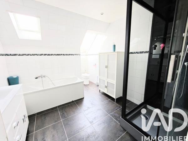 Maison à vendre 6 pièces 127 m² Scionzier