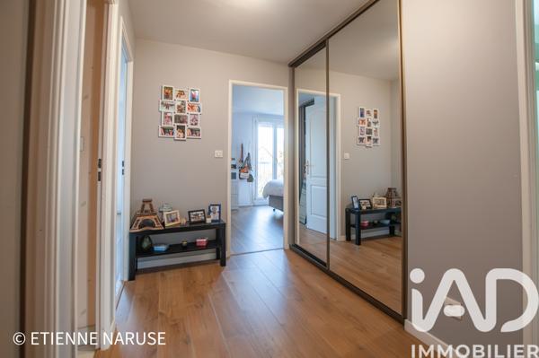 Location maison 7 pièces 134 m² Carrières-sous-Poissy