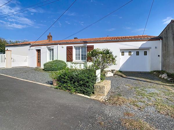 Maison Vallet 4 pièce(s) 99 m2