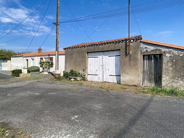 Maison Vallet 4 pièce(s) 99 m2
