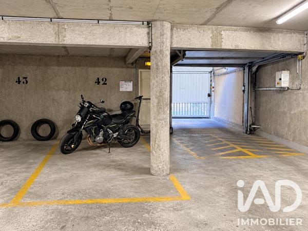 Parking à vendre 12 m² Paris 19