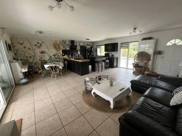 Maison à vendre 320 000 € Saint-Germain-les-Vergnes 5 p 110 m² DPE C