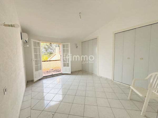 Valescure – Villa 213 m² – 5 chambres – Terrain 1300 m²