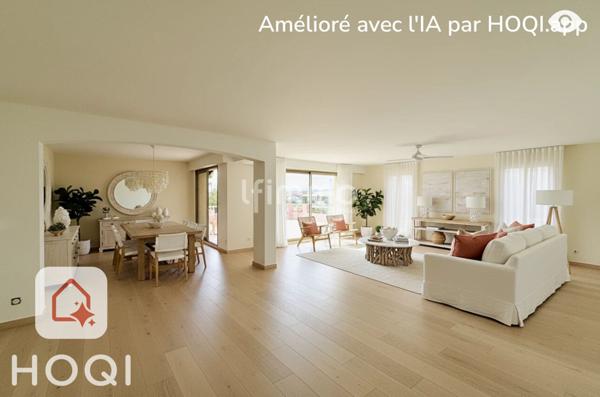 Valescure – Villa 213 m² – 5 chambres – Terrain 1300 m²