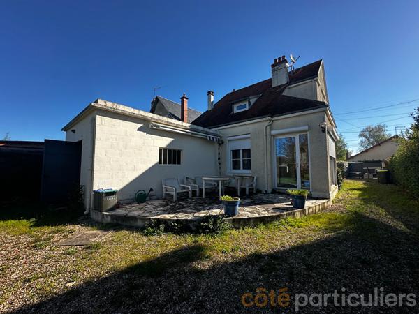 Vente Maison92 m² - 4 Pièces - SAINT AMAND MONTROND (18200)