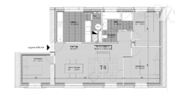 Appartement T 4
Pièce à vivre, 3 ch, sdb, W.C.
2 places de parking
cave