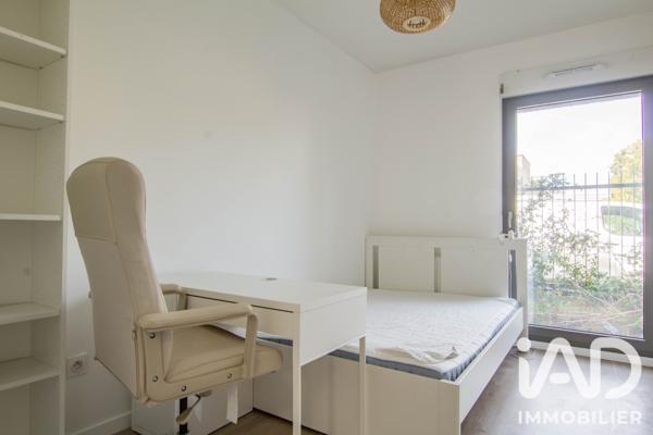 Location appartement 5 pièces 94,4 m² Guyancourt