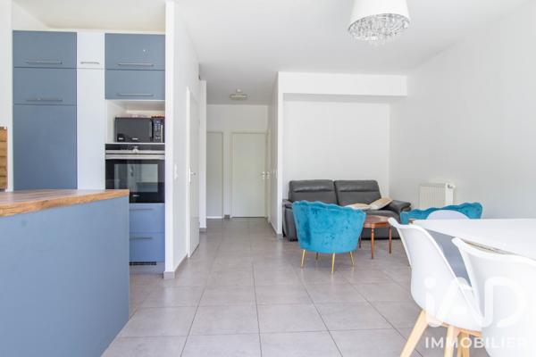 Location appartement 5 pièces 94,4 m² Guyancourt