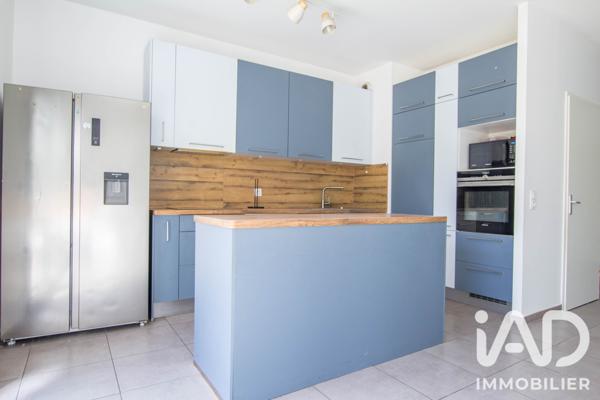 Location appartement 5 pièces 94,4 m² Guyancourt