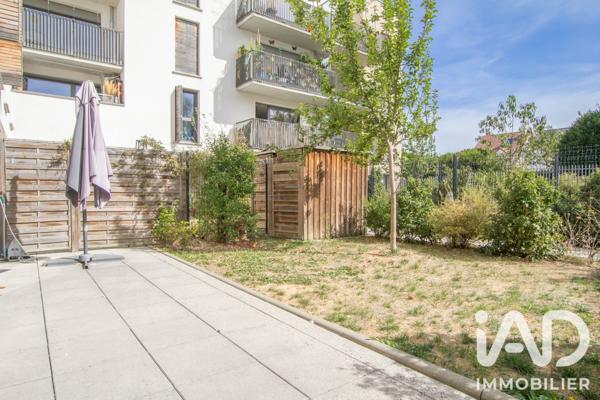 Location appartement 5 pièces 94,4 m² Guyancourt