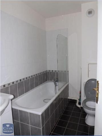 Appartement à louer 4 pièces 93.75m² Longueau (80330)