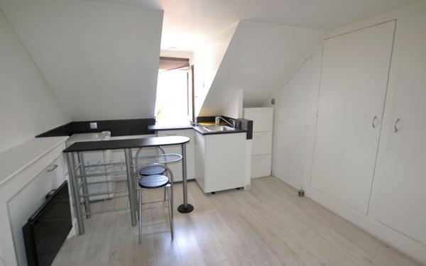 Appartement à louer    1 pièce • 11,90 m2 Dijon