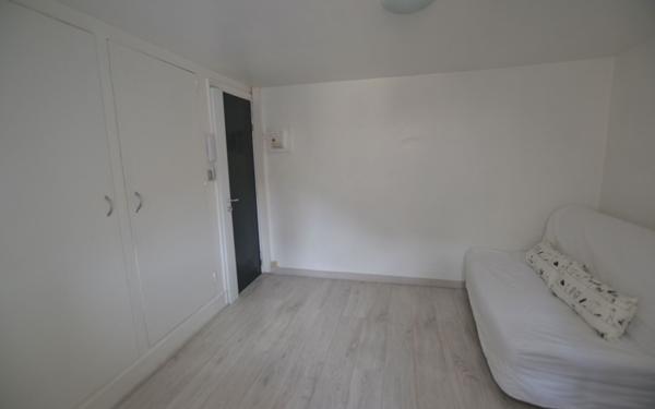 Appartement à louer    1 pièce • 11,90 m2 Dijon