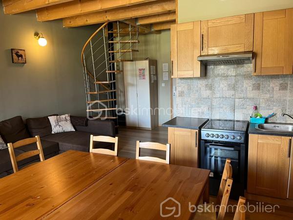 Immeuble mixte de 885 m²