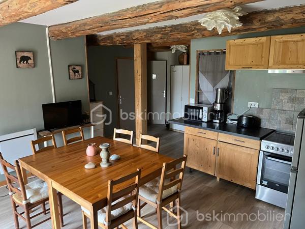 Immeuble mixte de 885 m²