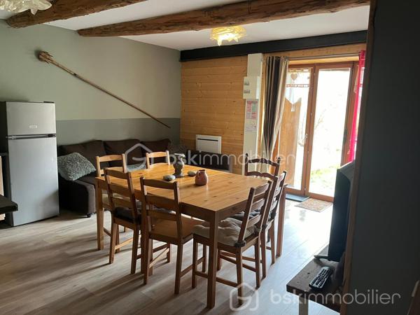 Immeuble mixte de 885 m²