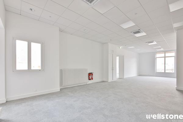 Bureaux à louer à PARIS 75016