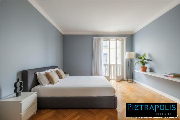Rare à Bellecour – Appartement familial de 151 m² à rénover