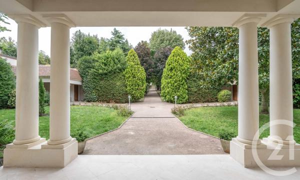 Maison à vendre  9 pièces - 252 m2 CHAMPIGNY SUR MARNE - 94