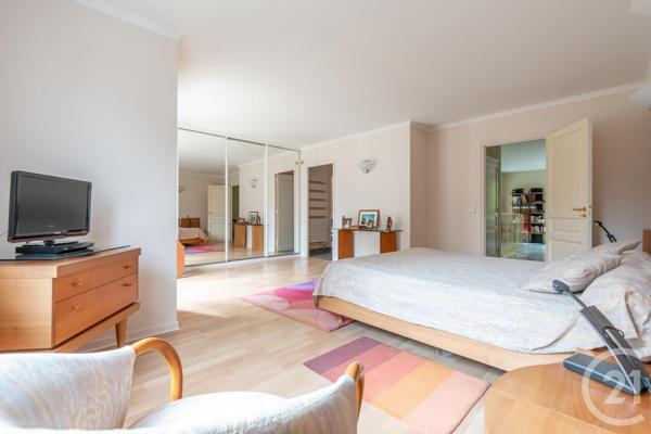 Maison à vendre  9 pièces - 252 m2 CHAMPIGNY SUR MARNE - 94