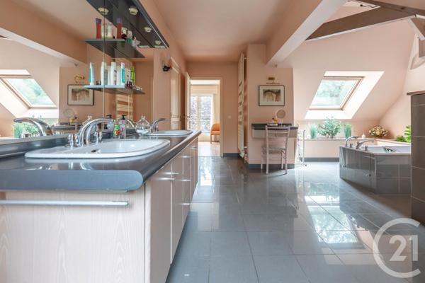 Maison à vendre  9 pièces - 252 m2 CHAMPIGNY SUR MARNE - 94
