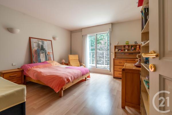 Maison à vendre  9 pièces - 252 m2 CHAMPIGNY SUR MARNE - 94