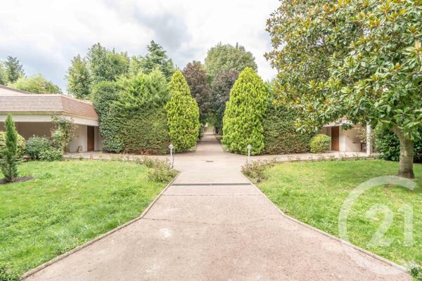 Maison à vendre  9 pièces - 252 m2 CHAMPIGNY SUR MARNE - 94