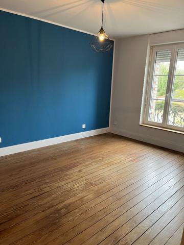 A LOUER  BELLE MAISON A HARGICOURT 02