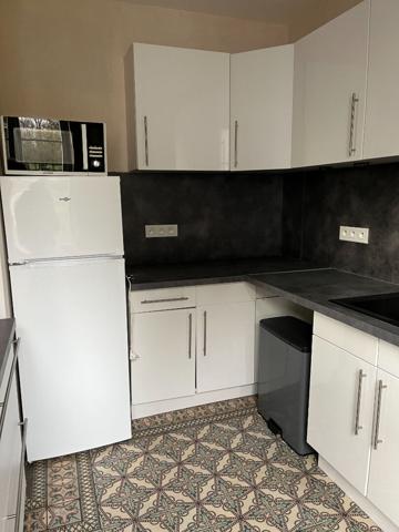 A LOUER  BELLE MAISON A HARGICOURT 02