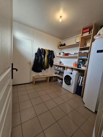 Charmante longère mitoyenne avec terrain !