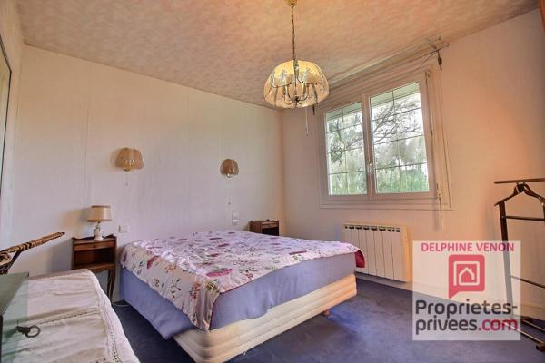 Exclusivité - Maison avec 5 chambres dont 3 en rdc + bureau  sur un terrain de 1200 m² à Chateauneuf Sur Loire