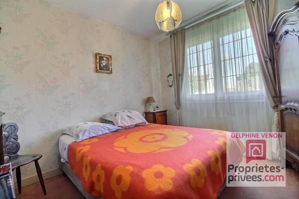 Exclusivité - Maison avec 5 chambres dont 3 en rdc + bureau  sur un terrain de 1200 m² à Chateauneuf Sur Loire