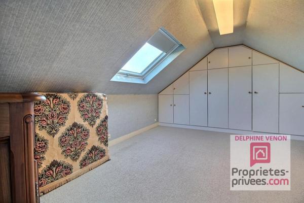 Exclusivité - Maison avec 5 chambres dont 3 en rdc + bureau  sur un terrain de 1200 m² à Chateauneuf Sur Loire