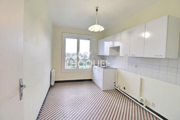 Bernay, en résidence avec ascenseur à proximité du centre ville et bus,