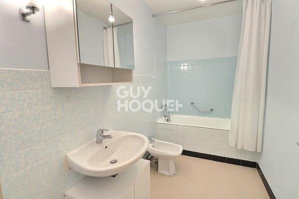 Bernay, en résidence avec ascenseur à proximité du centre ville et bus,