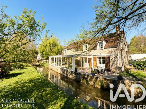 Maison à vendre 5 pièces 214 m² Rochefort-en-Yvelines