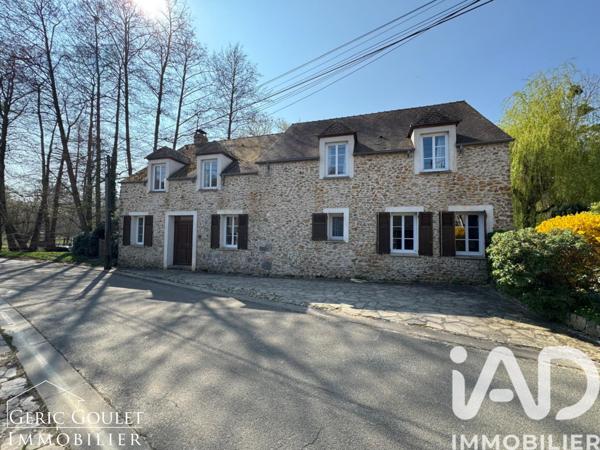 Maison à vendre 5 pièces 214 m² Rochefort-en-Yvelines