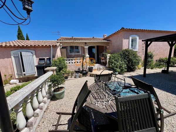 Villa de plain pied 1ère mise en vente jardin arboré