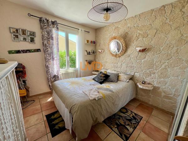 Villa de plain pied 1ère mise en vente jardin arboré