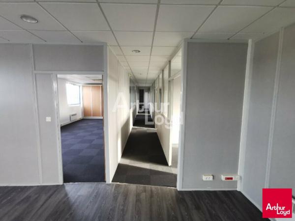 SAINT GREGOIRE - BUREAUX A LOUER - 400 M² DIVISIBLES