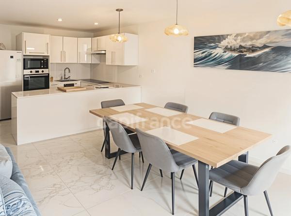 • Une visite suffit pour tomber sous le charme — réservez votre créneau via Capifrance.