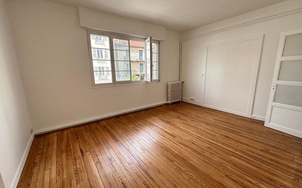 Appartement à vendre    6 pièces • 128,21 m2 Bayonne