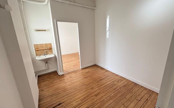 Appartement à vendre    6 pièces • 128,21 m2 Bayonne