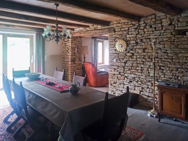 Maison de charme en pierre au calme