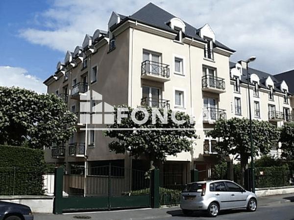 Location Studio 17.27 m² - 16 AVENUE CROIX GUERIN Caen 14000