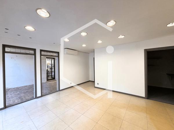 Immeuble 65 m² 1 etage(s)