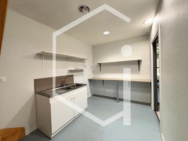 Immeuble 65 m² 1 etage(s)