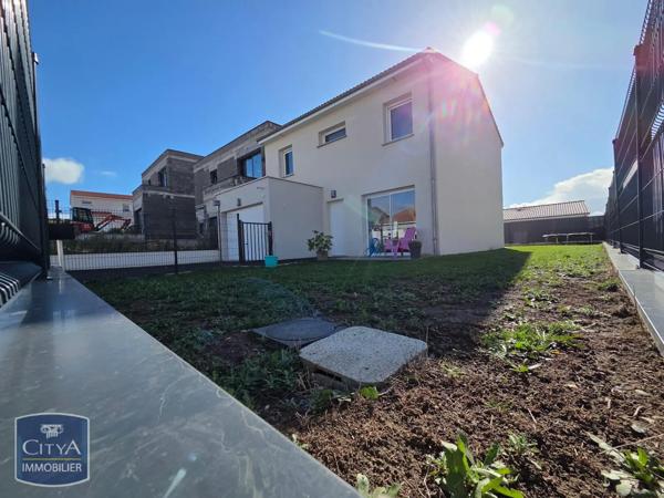 Maison à louer 5 pièces 111.22m²