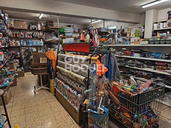 Boutique polyvalente au coeur de la ville - Belle opportunité